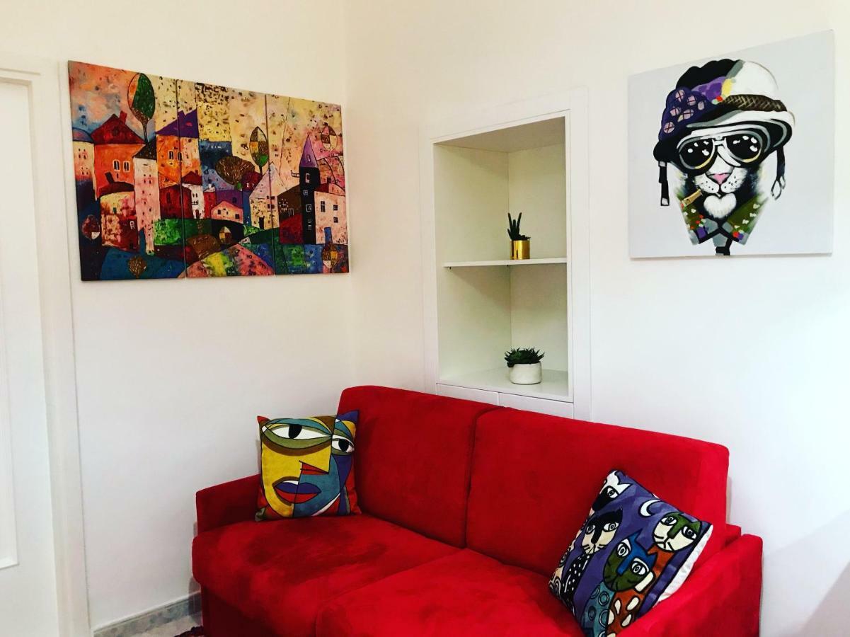 Casa G&G Pignasecca 2 Nel Cuore Di Napoli Exterior foto